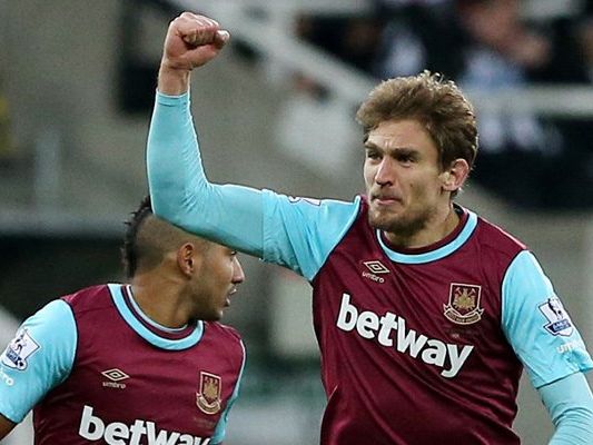Steht Nikica Jelavić bei West Ham vor dem Absprung? Steht Nikica Jelavić bei West Ham vor dem Absprung?