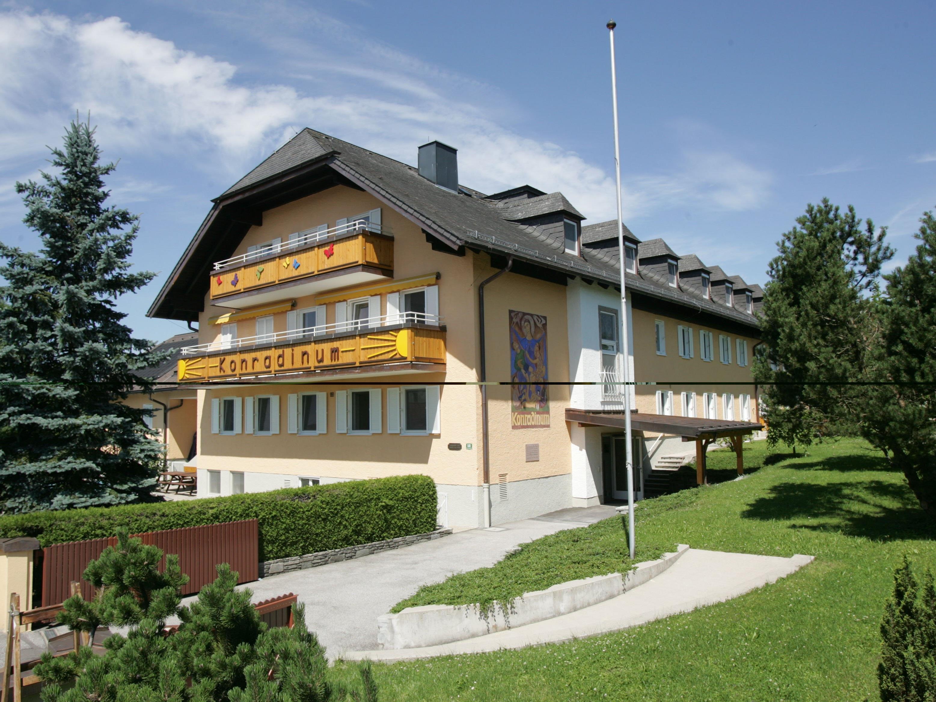 Das Konradinum in Eugendorf steht derzeit in der Kritik.