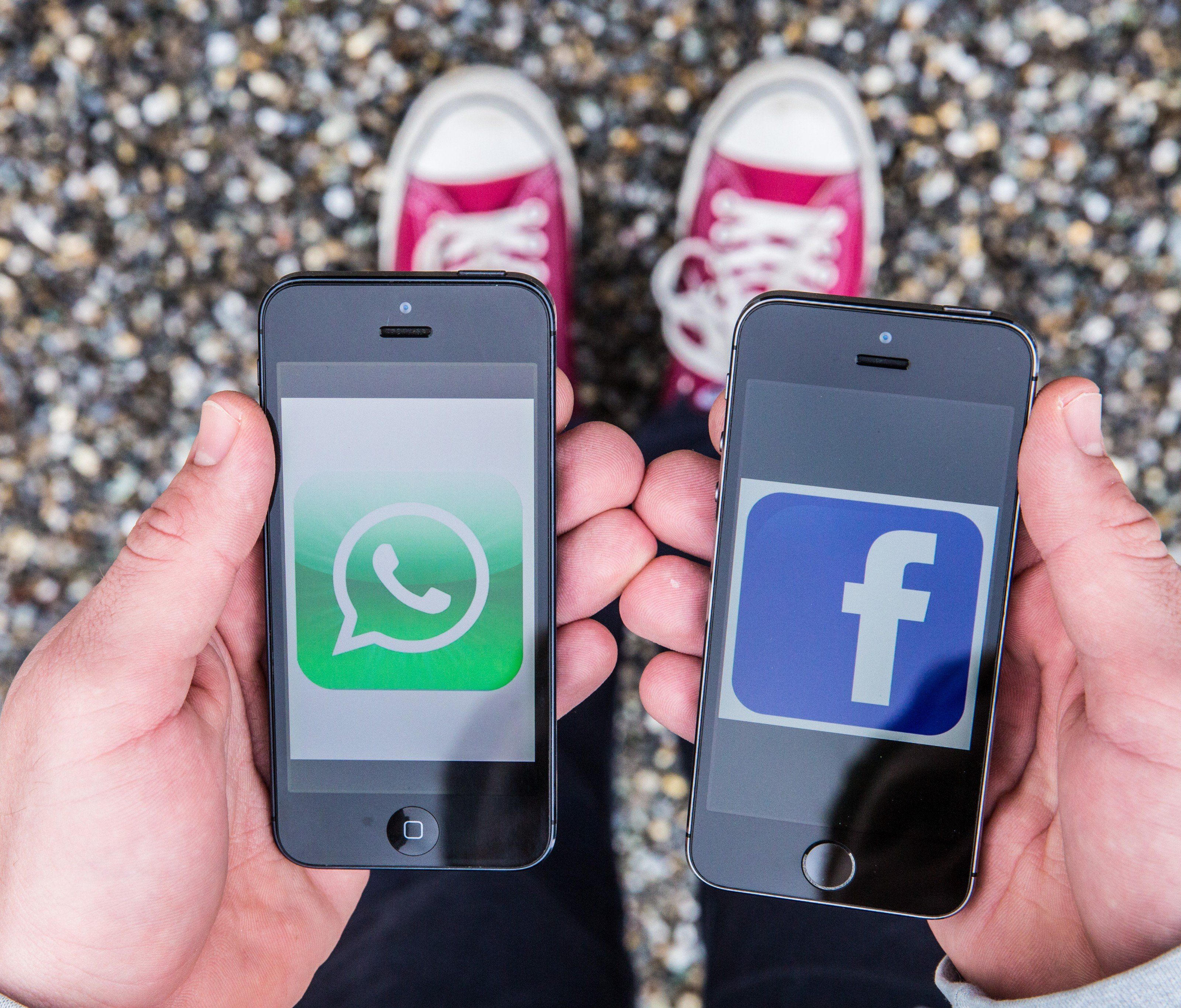 Jugendliche geben WhatsApp klar den Vorzug vor Facebook. Jugendliche geben WhatsApp klar den Vorzug vor Facebook.