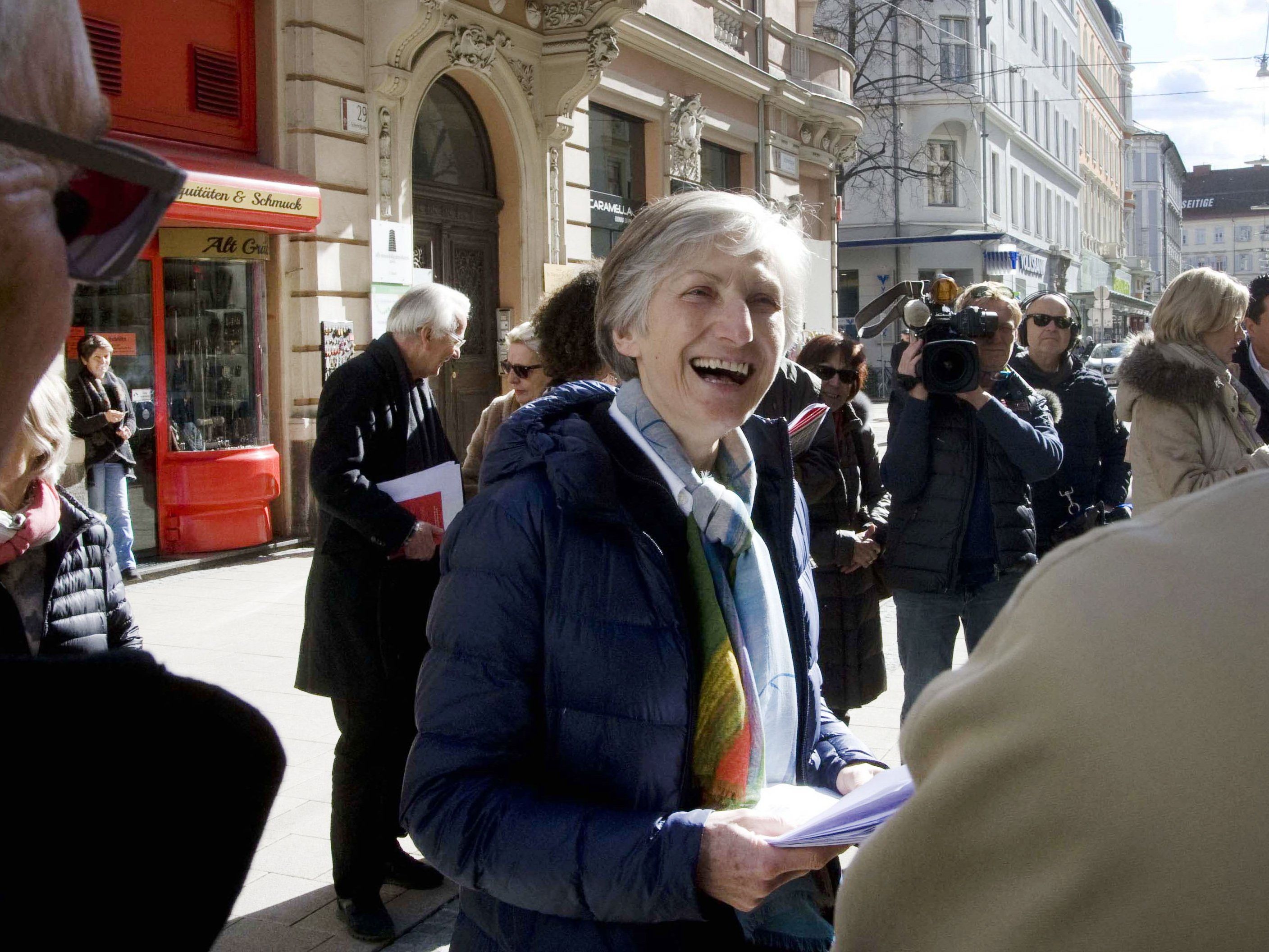 Irmgard Griss wirbt per Brief an Schulen um Unterstützung.