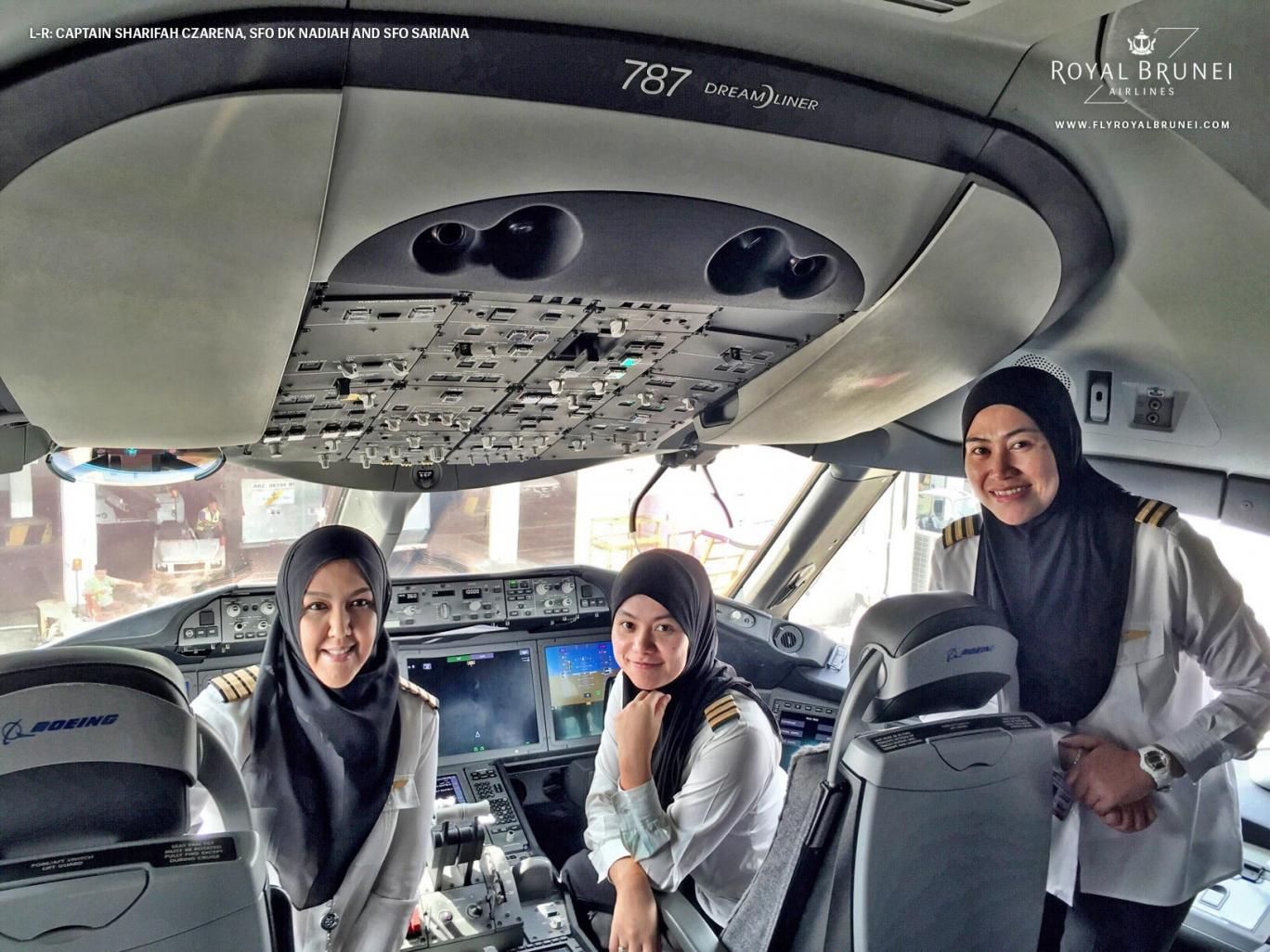 Historisches Ereignis für die Royal Brunei Airlines. Historisches Ereignis für die Royal Brunei Airlines.
