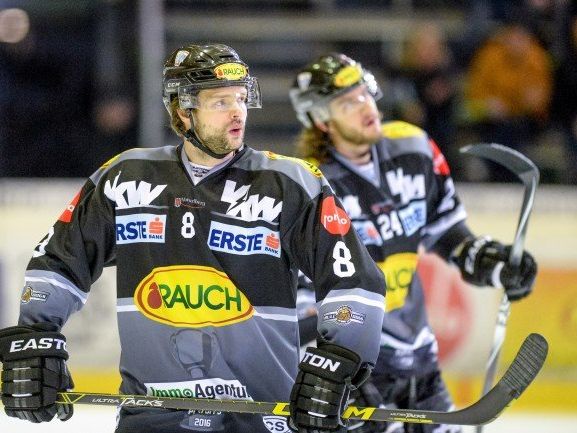 Die Bulldogs beendeten die Saison mit einer Heimniederlage. Die Bulldogs beendeten die Saison mit einer Heimniederlage.