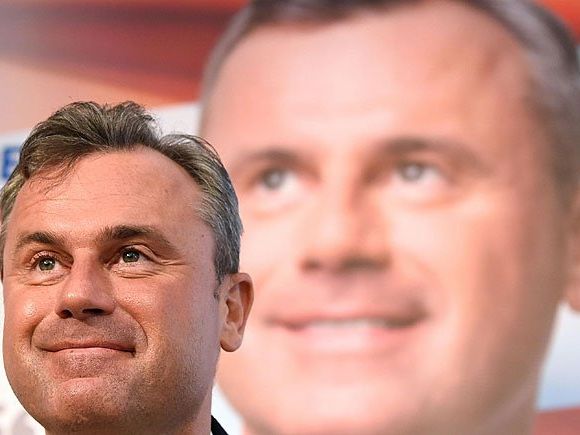 FPÖ-Präsidentschaftskandidat Norbert Hofer bei der Plakat-Präsentation