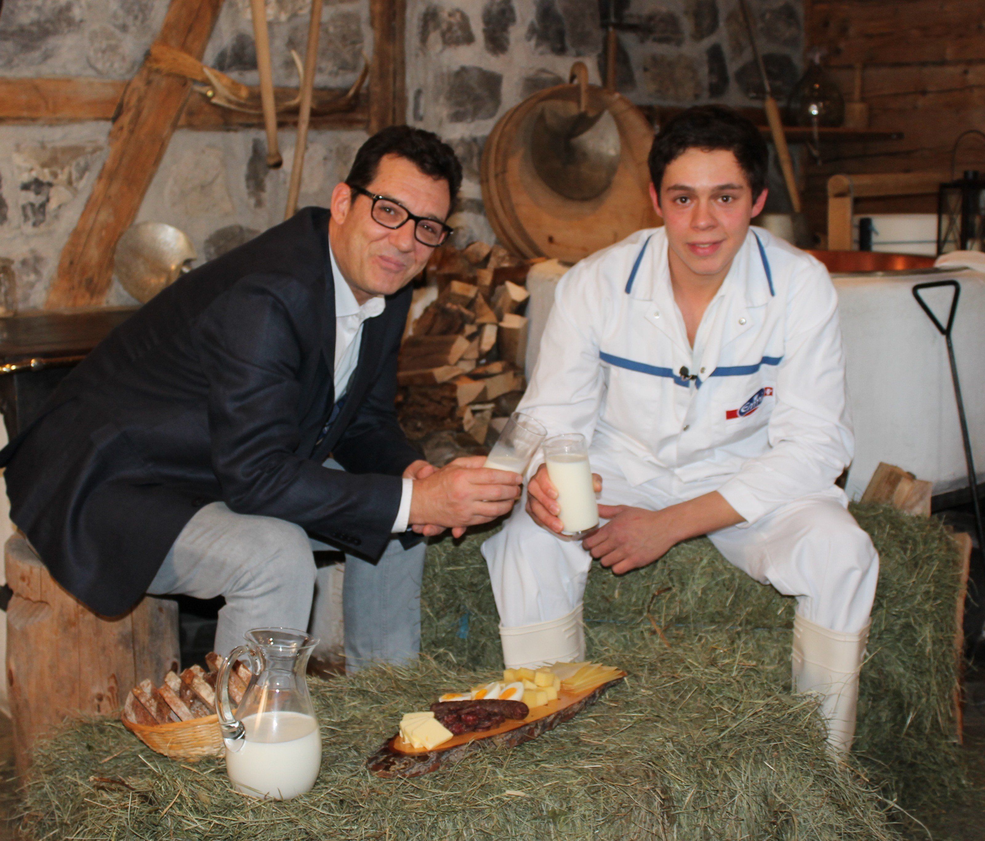 Ein junger Senn mit großer Leidenschaft - Marcell Nigsch berichtet interessantes in der 5. Ländle-TV-Sendung aus dem Biosphärenpark.haus in Sonntag Ein junger Senn mit großer Leidenschaft - Marcell Nigsch berichtet interessantes in der 5. Ländle-TV-Sendung aus dem Biosphärenpark.haus in Sonntag