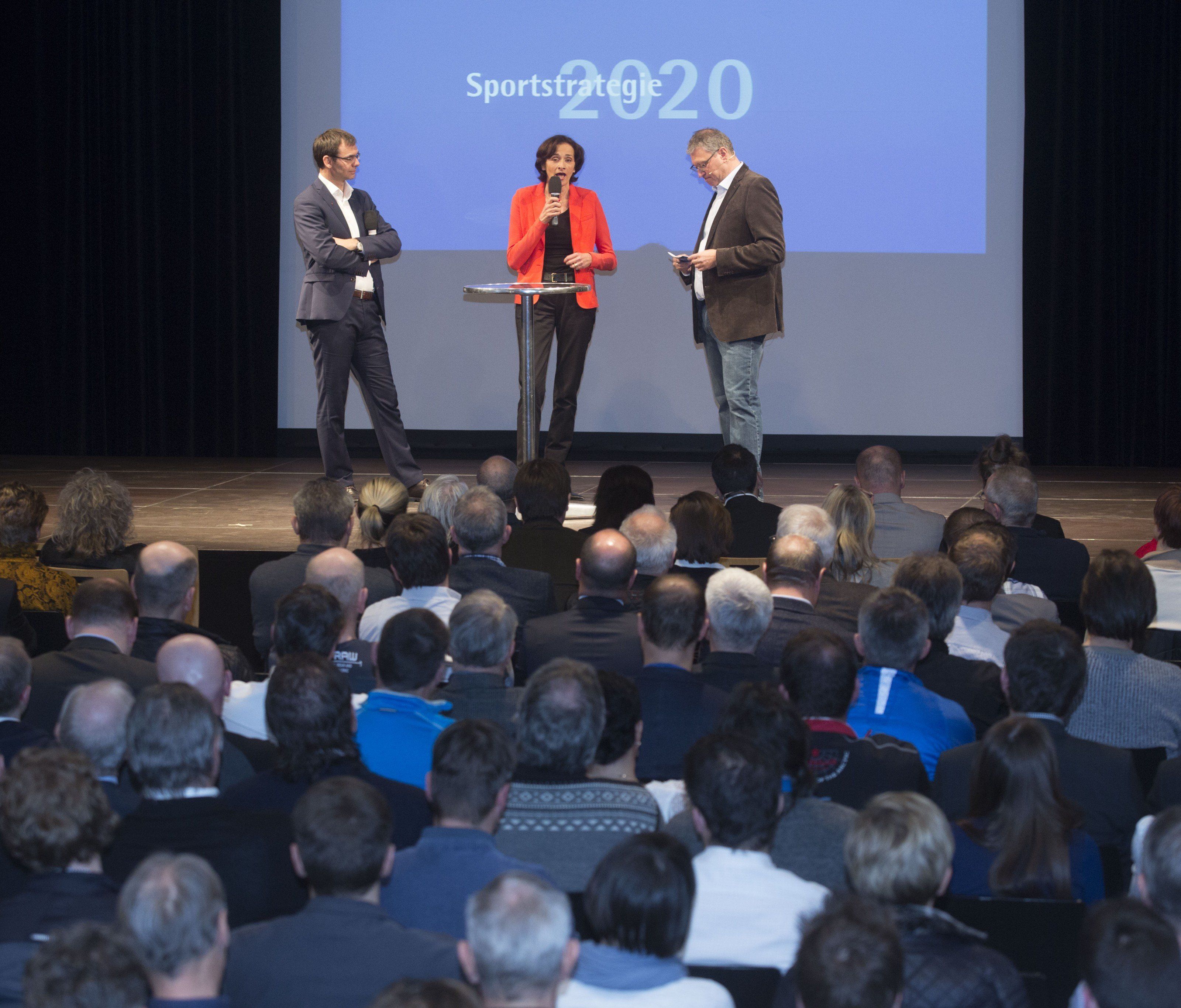Sportstrategie 2020 offiziell präsentiert – LH Wallner und LR Mennel: "Ambitionierter Fahrplan und Arbeitsprogramm für die nächsten fünf Jahre". Sportstrategie 2020 offiziell präsentiert – LH Wallner und LR Mennel: "Ambitionierter Fahrplan und Arbeitsprogramm für die nächsten fünf Jahre".