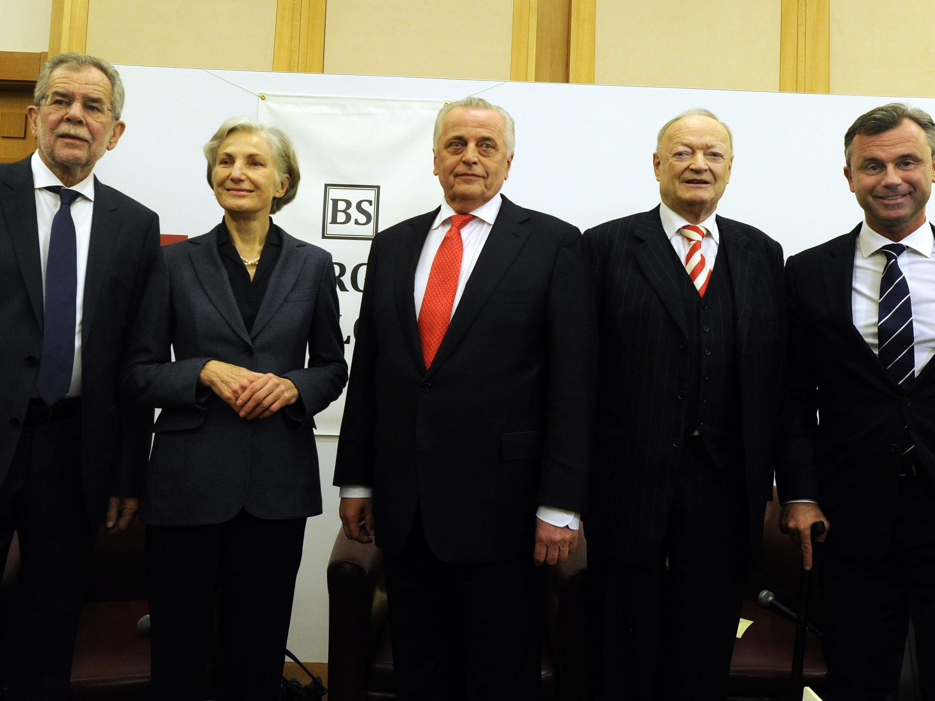 Die Bundespräsidentschaftskandidaten am Freitag in der Diplomatischen Akademie in Wien.