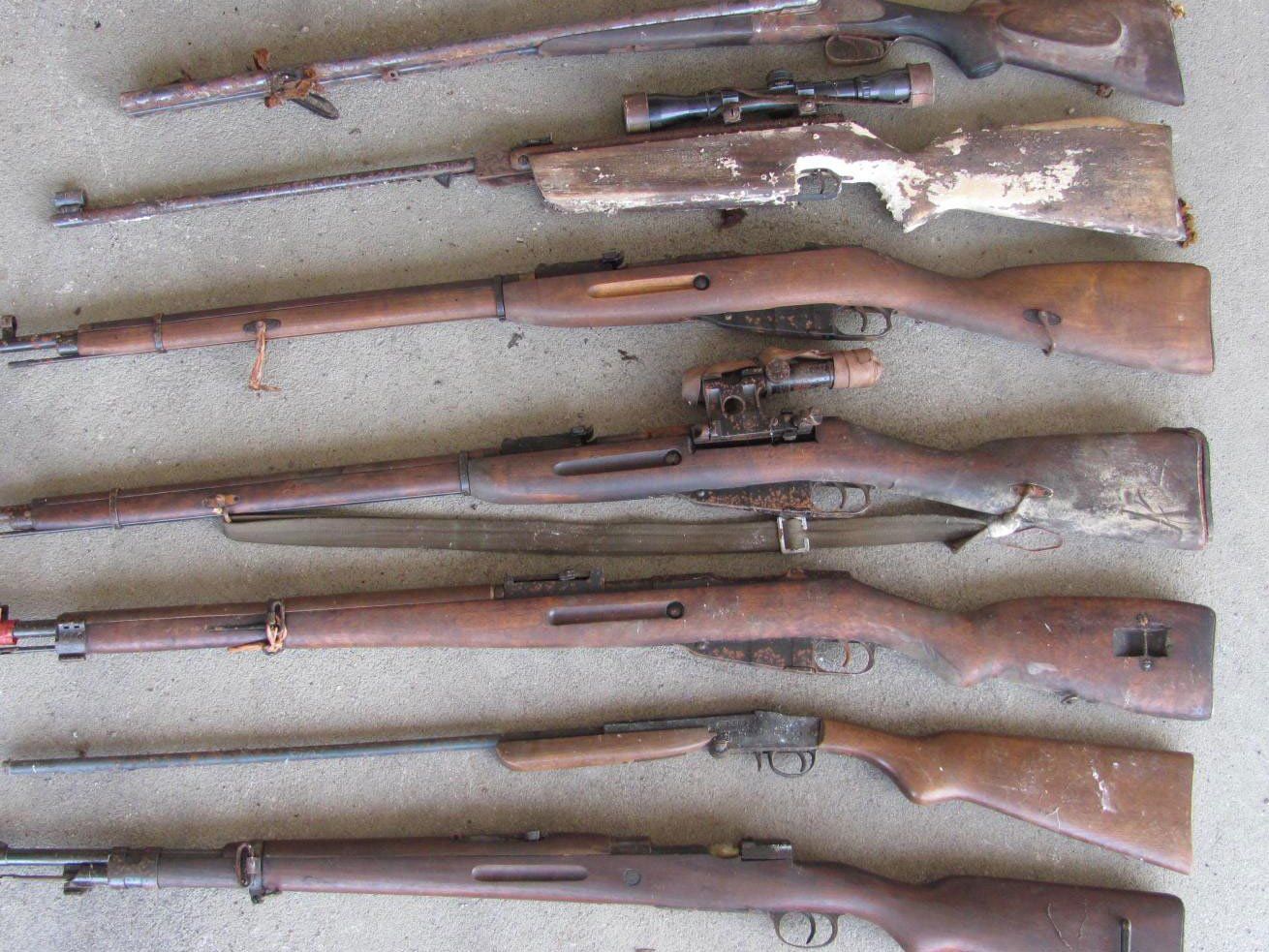 Ein Teil der gefundenen Waffen im Burgenland. Ein Teil der gefundenen Waffen im Burgenland.