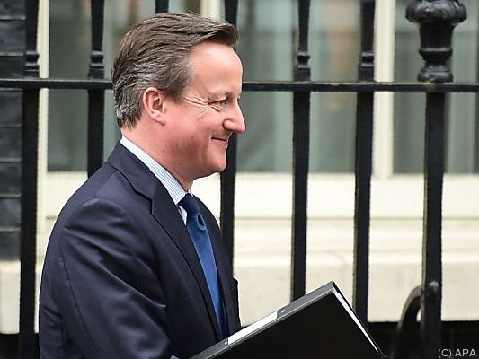 Cameron wird plötzlich aktiv Cameron wird plötzlich aktiv