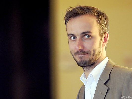 Hunderte Anzeigen gegen Böhmermann Hunderte Anzeigen gegen Böhmermann