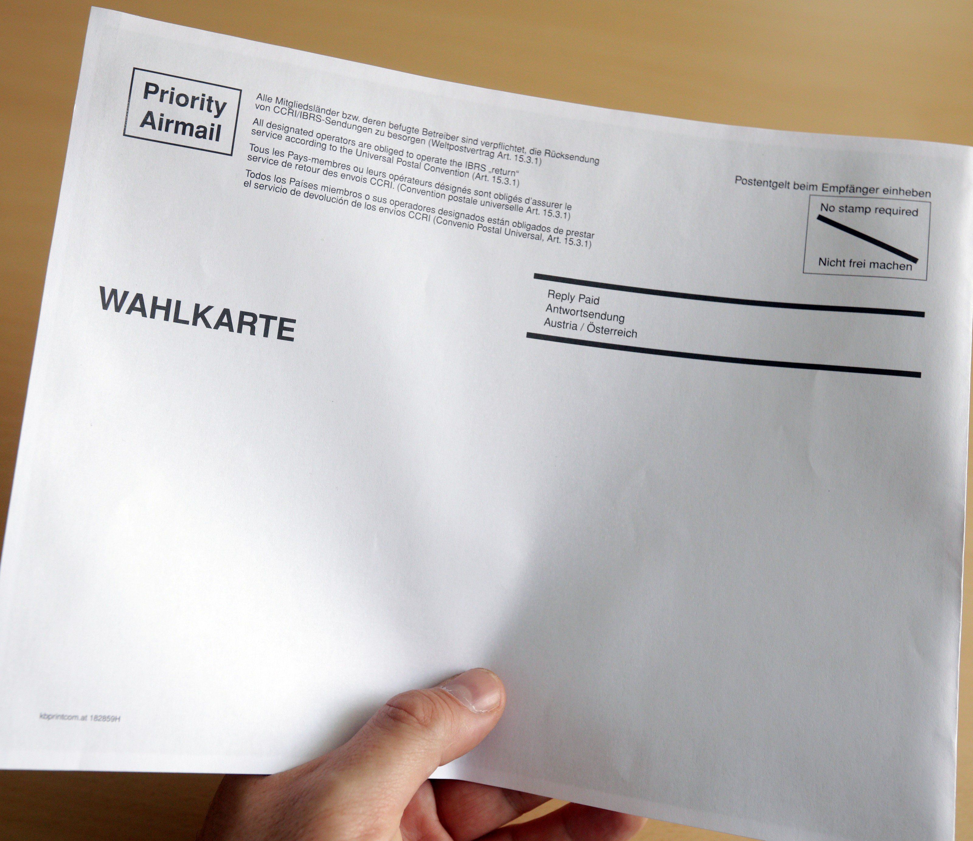 Die Wahlkarte für die Bundespräsidentenwahl. Die Wahlkarte für die Bundespräsidentenwahl.