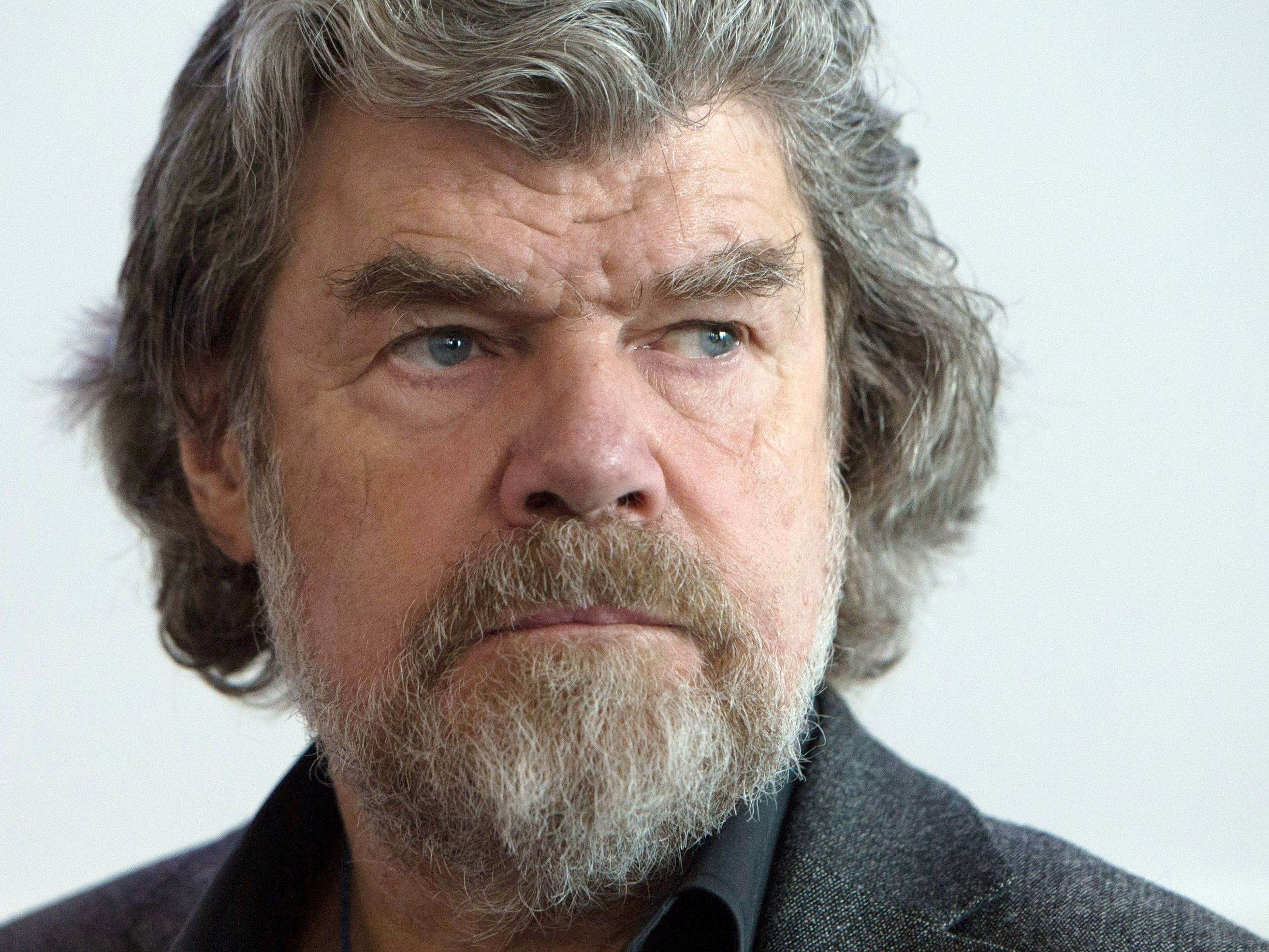 Reinhold Messner warnt vor den Folgen von Grenzkontrollen am Brenner Reinhold Messner warnt vor den Folgen von Grenzkontrollen am Brenner
