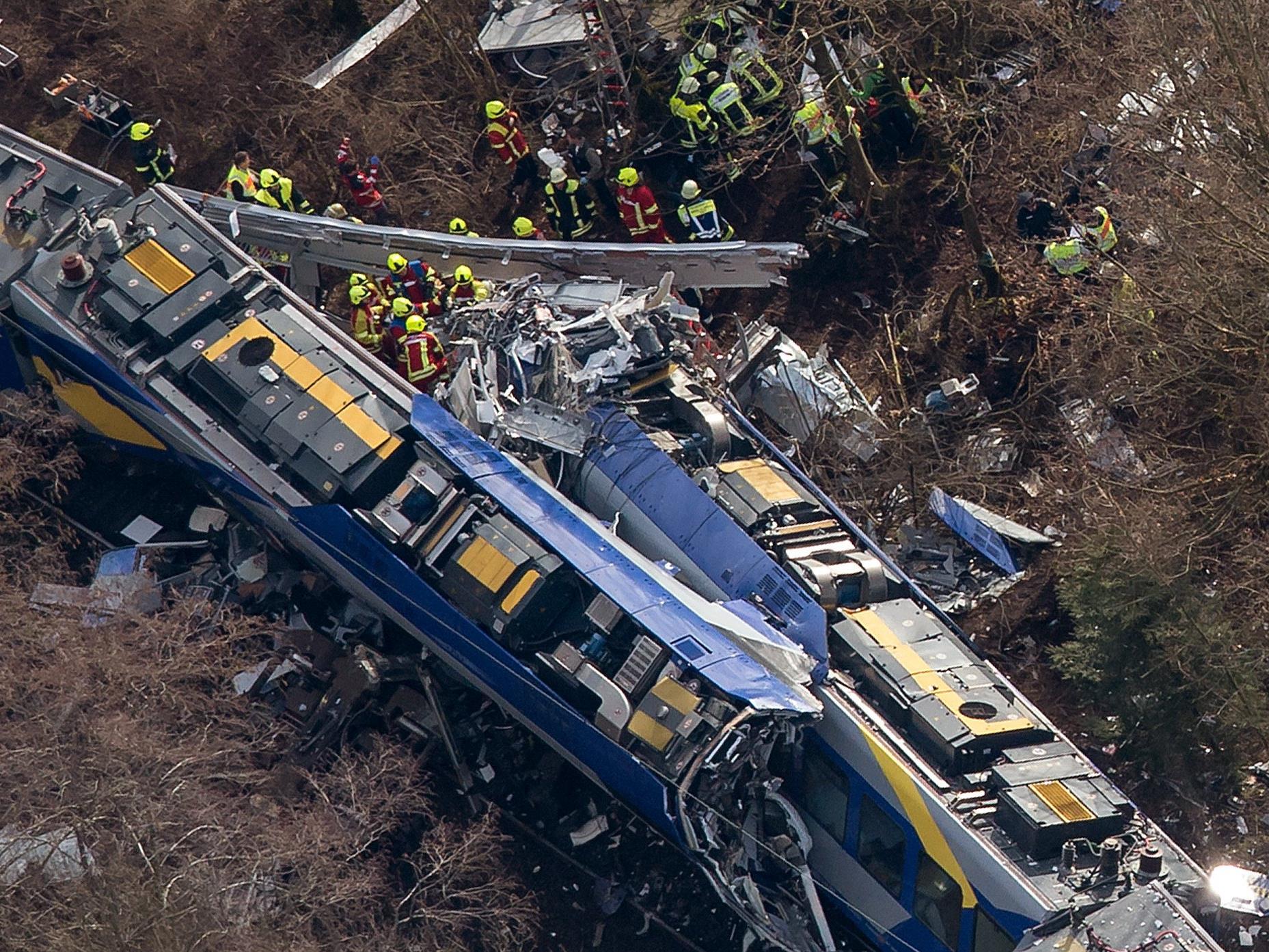 Elf Tote am 9. Februar - Bahnbediensteter soll durch Computerspiel abgelenkt gewesen sein.