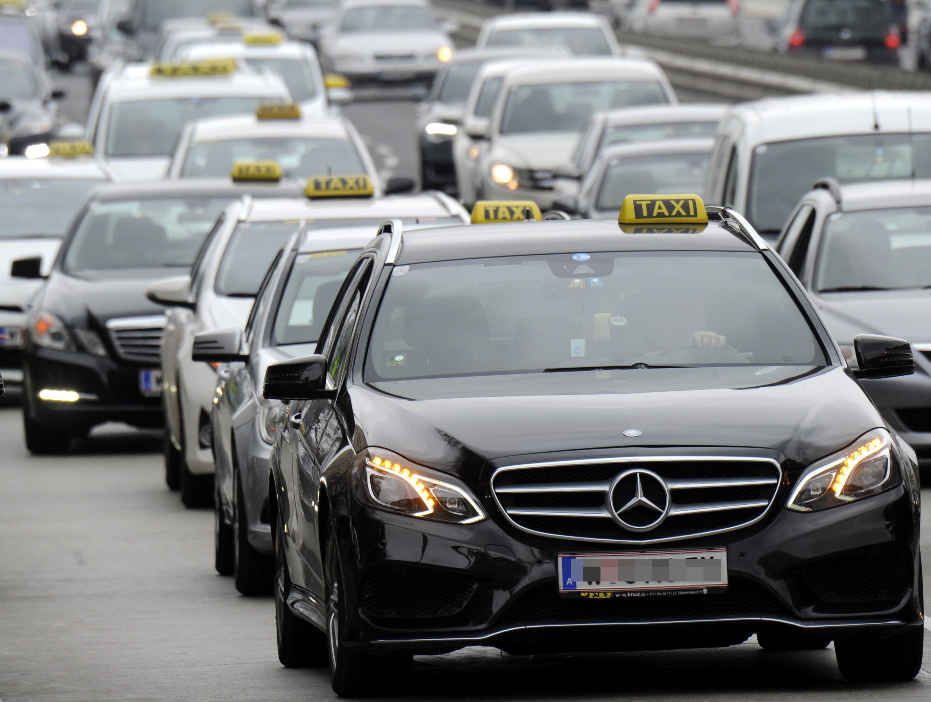 Taxi-Demo in Wien. Taxi-Demo in Wien.