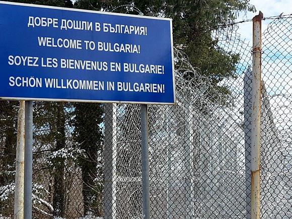 Am Grenzübergang Malko Tarnovo an der bulgarisch-türkischen Grenze