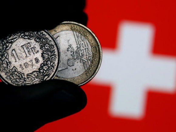 Exportorientierte Wirtschaft belastet. Exportorientierte Wirtschaft belastet.