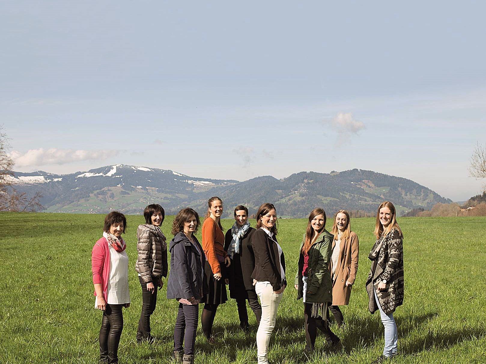 Bei der Sonderausstellung „HausFrauen“ geben diese selbstständig tätigen Frauen aus dem Bregenzerwald Einblick in ihr Können. Bei der Sonderausstellung „HausFrauen“ geben diese selbstständig tätigen Frauen aus dem Bregenzerwald Einblick in ihr Können.