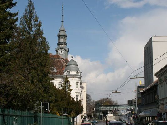 Geschichte steckt auch in den Straßennamen von Liesing