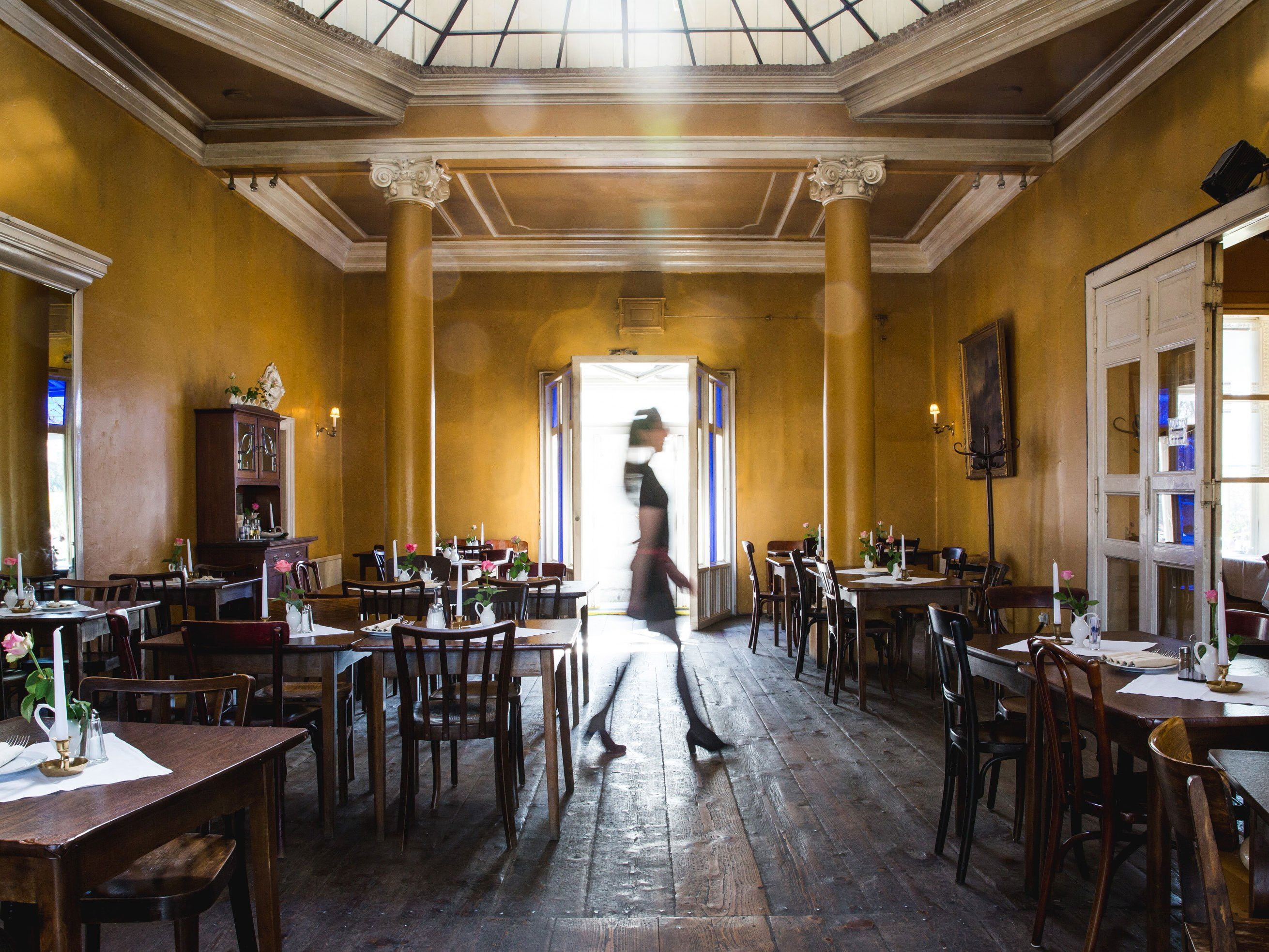 Die "Kleine Oper Wien" wurde umfangreich renoviert. Die "Kleine Oper Wien" wurde umfangreich renoviert.