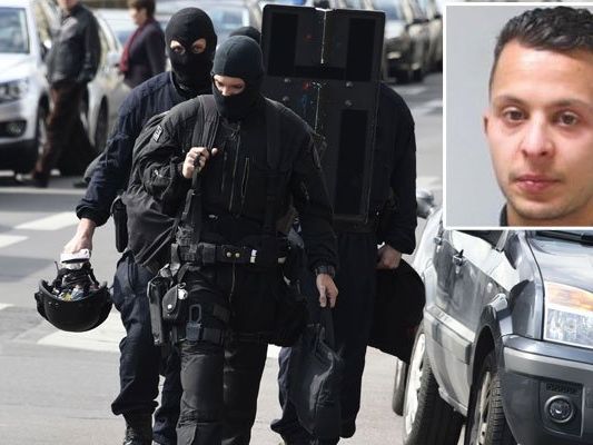 Schwere Ermittlungspannen der belgischen Behörden gegen Salah Abdeslam (kl. Foto) und seinen Bruder. Schwere Ermittlungspannen der belgischen Behörden gegen Salah Abdeslam (kl. Foto) und seinen Bruder.
