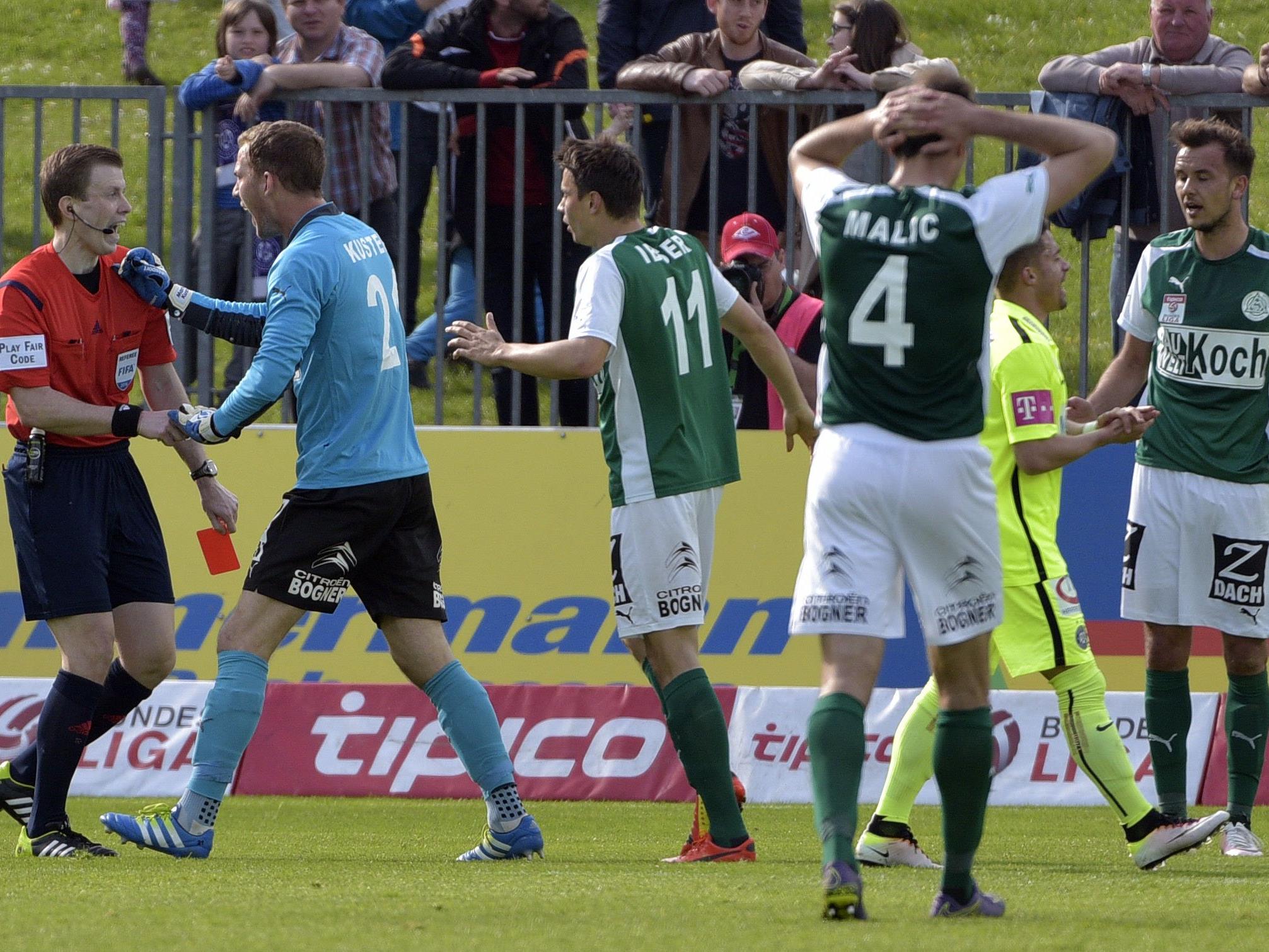 Austria 9:0 in Mattersburg: Auswärtssiegrekord eingestellt.