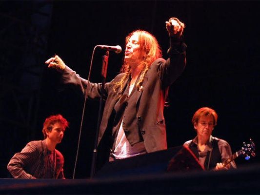 Patti Smith gibt sich am 4. Juli live die Ehre in Wien. Patti Smith gibt sich am 4. Juli live die Ehre in Wien.