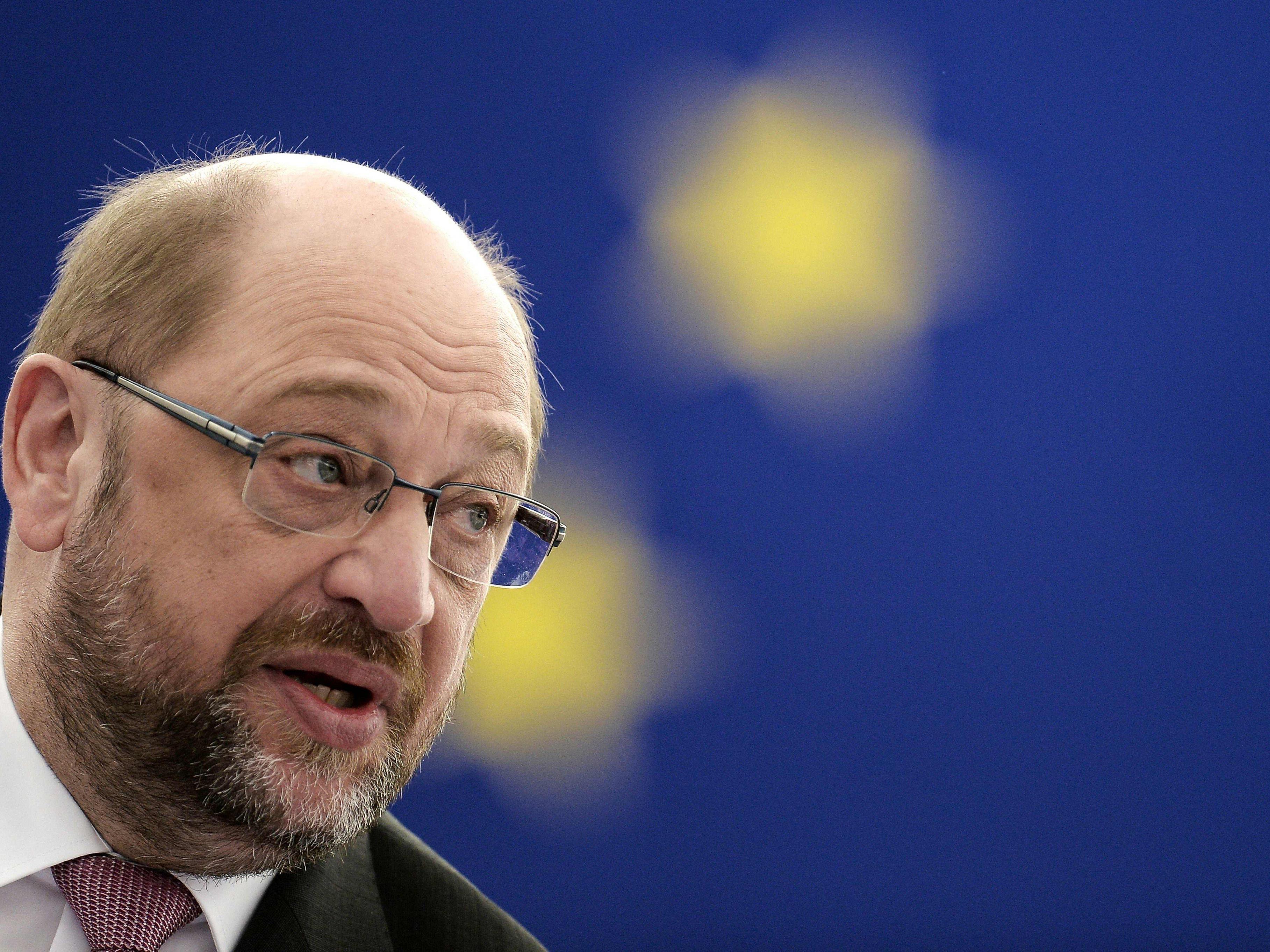 Martin Schulz: Spaltung, Krawall, die Diffamierung ganzer Gruppen und das Schüren von Ängsten seien das Programm der AfD.
