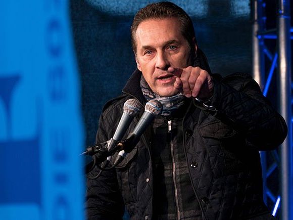 Strache wird von Amnesty International als Testimonial genutzt Strache wird von Amnesty International als Testimonial genutzt