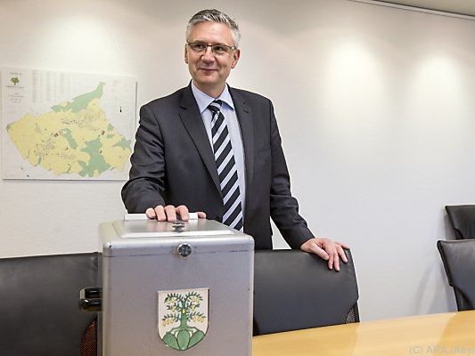 Glarner befürchtet "Flüchtlingsinvasion" Glarner befürchtet "Flüchtlingsinvasion"