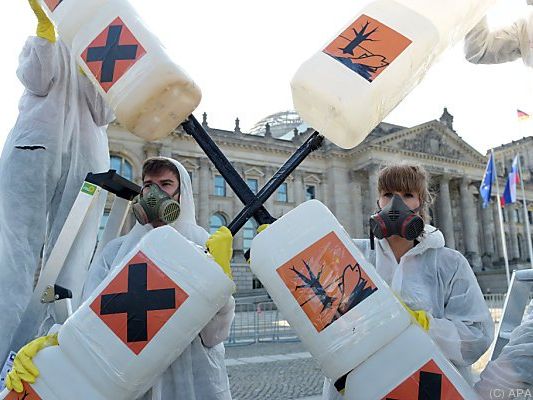 Umweltschützer gegen Glyphosat-Zulassung Umweltschützer gegen Glyphosat-Zulassung