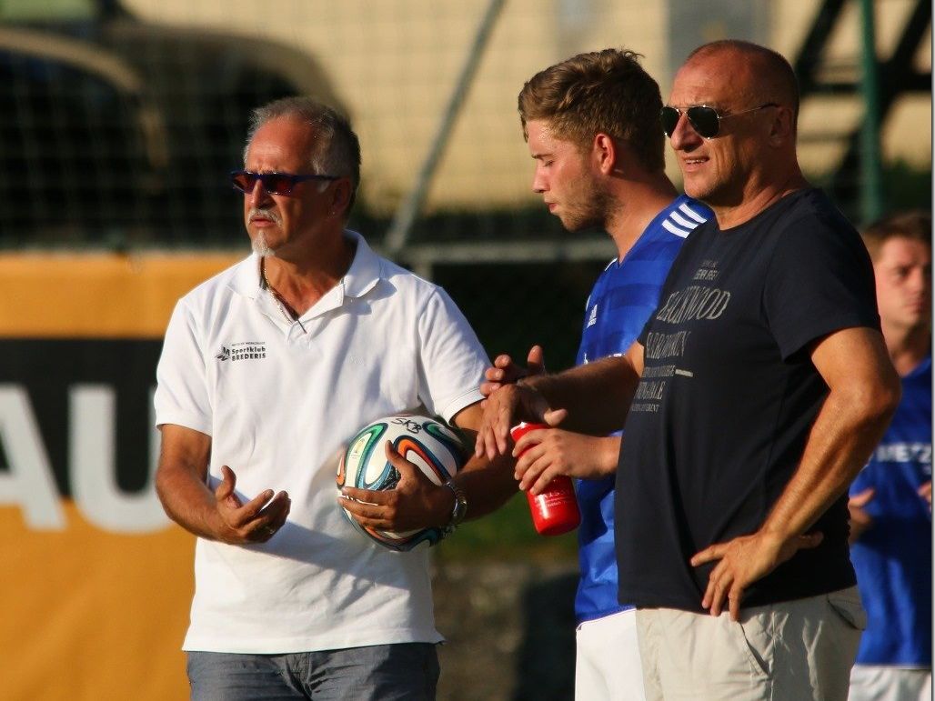 Brederis Trainer Erich Ender und Christian Maissen wollen das Team in die Landesliga führen Brederis Trainer Erich Ender und Christian Maissen wollen das Team in die Landesliga führen