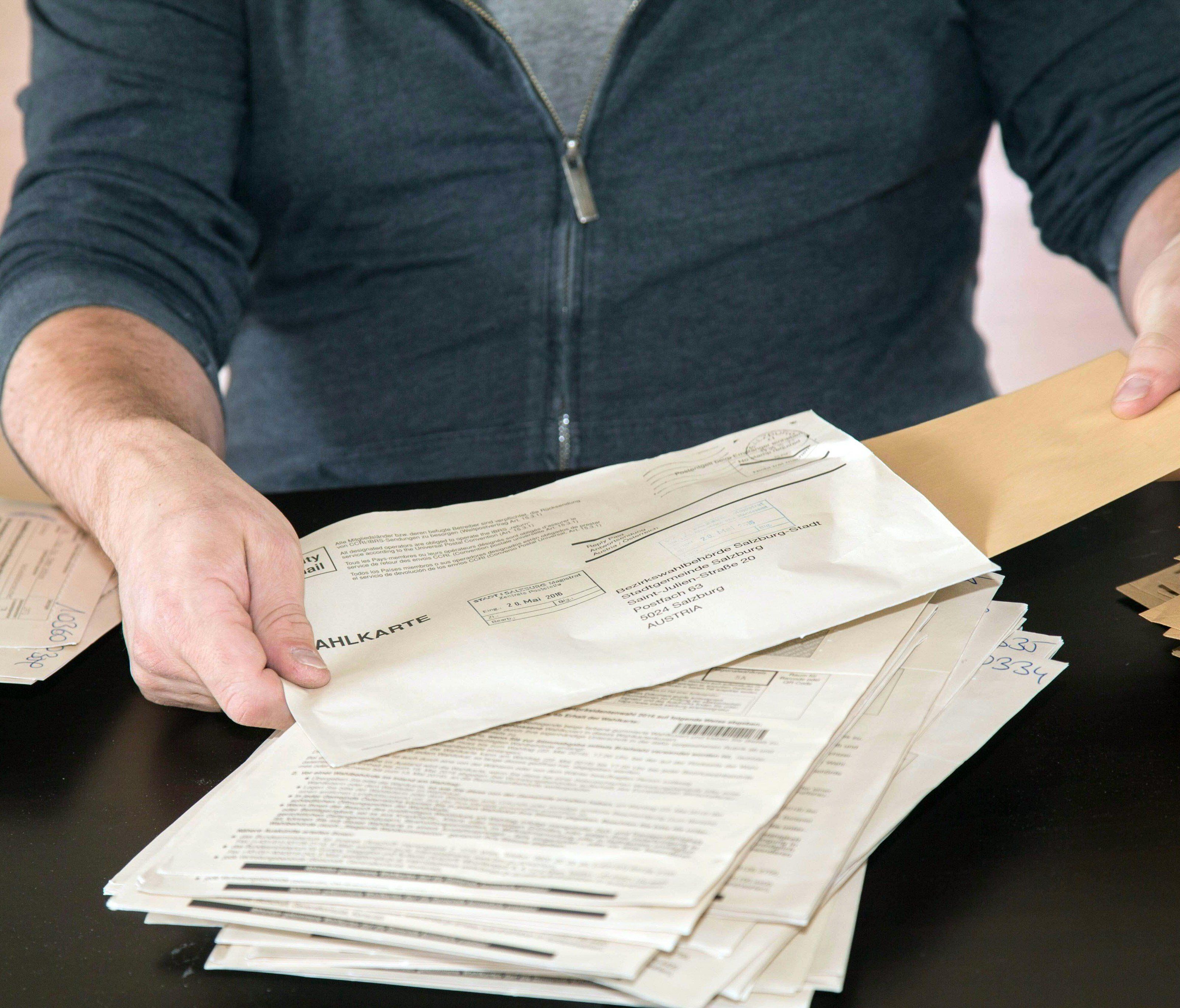 In Villach sollzu früh mit der Auszählung der BRiefwahlstimmen begonnen worden sein. In Villach sollzu früh mit der Auszählung der BRiefwahlstimmen begonnen worden sein.