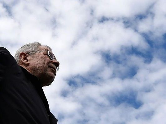 Die SJ Burgenland sieht in Van der Bellen den besseren Bundespräsidenten. Die SJ Burgenland sieht in Van der Bellen den besseren Bundespräsidenten.
