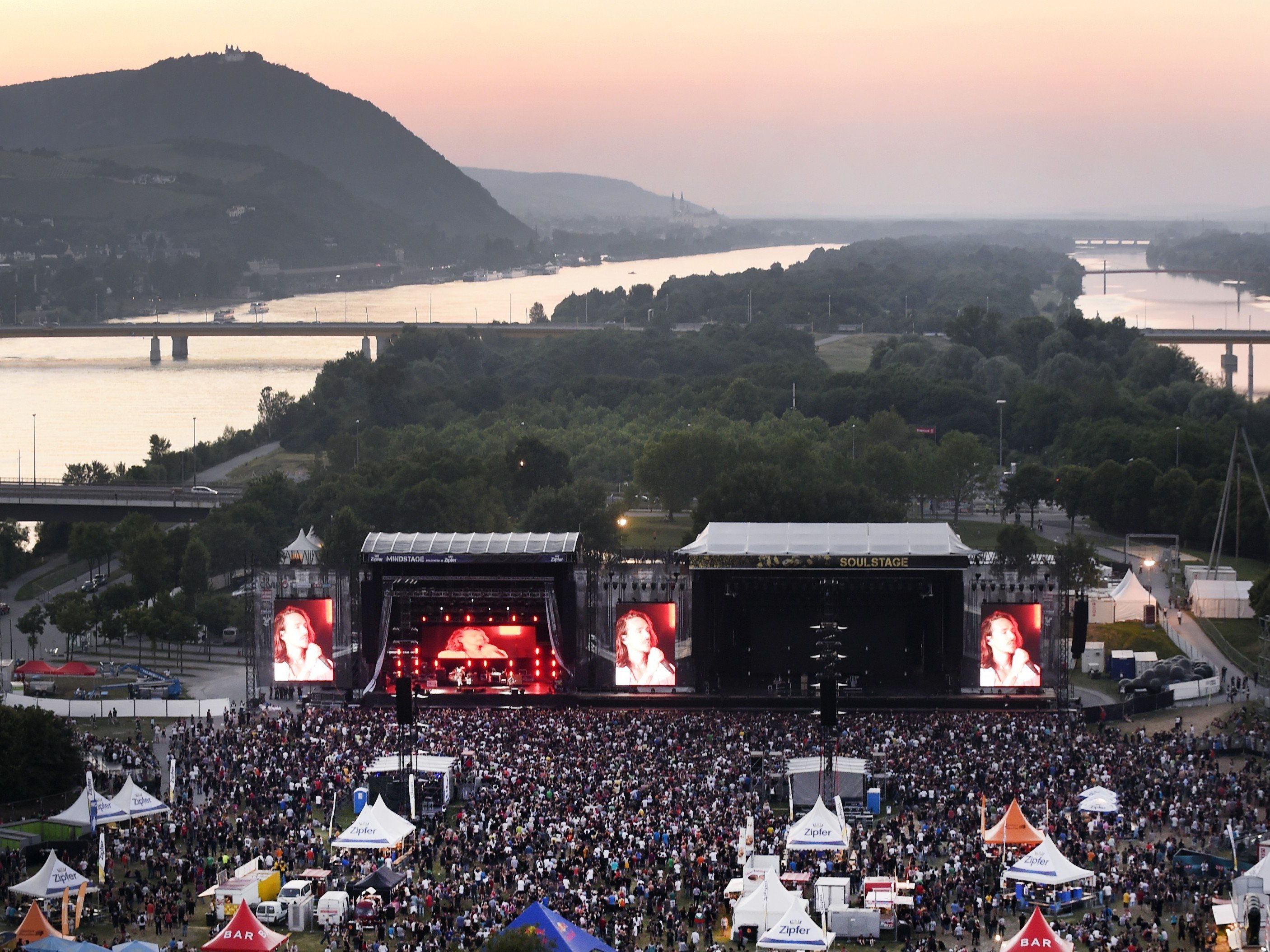 Zeitplan und Line Up zum Rock in Vienna 2016.