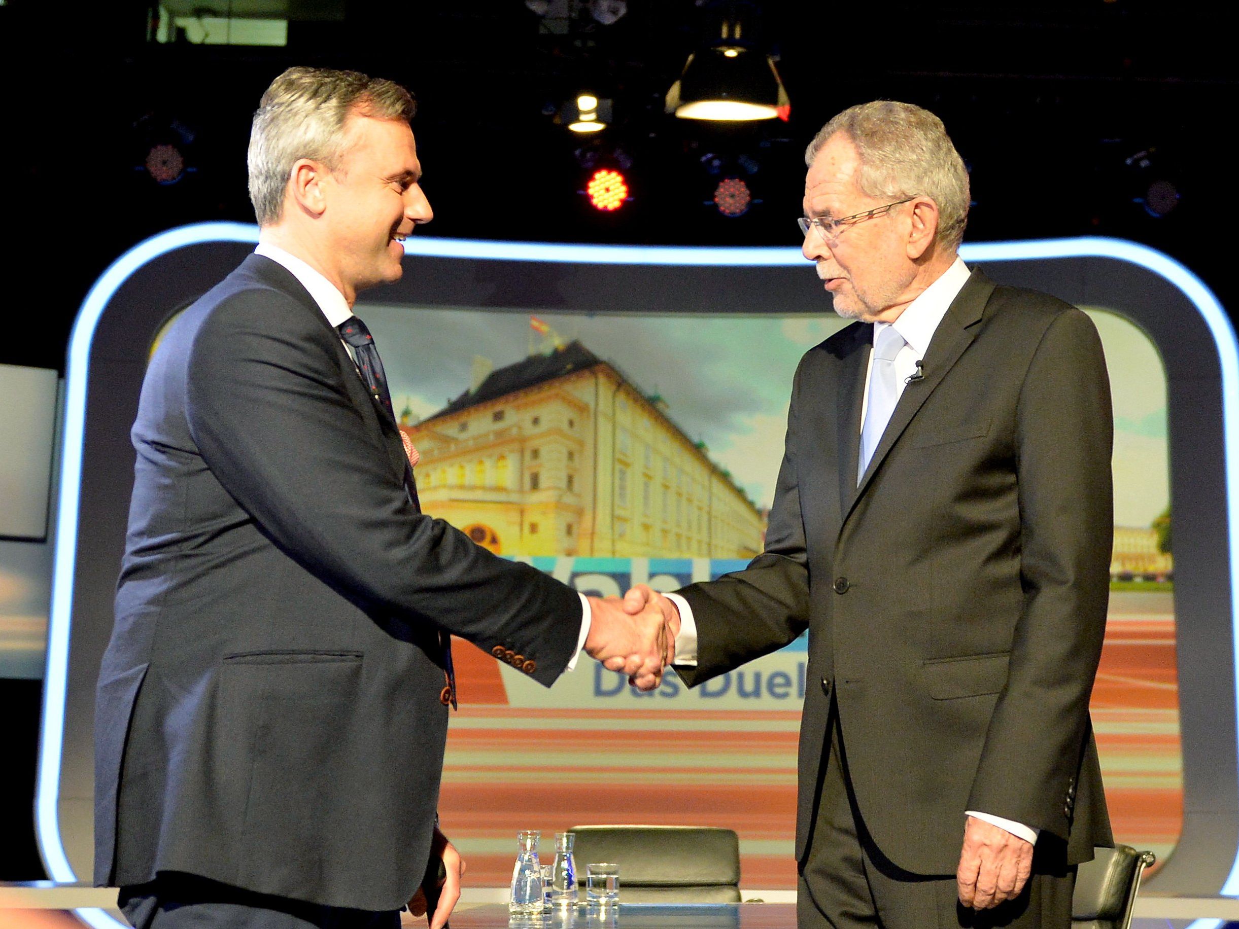 Die erste Hochrechnung zur Bundespräsidentenwahl steht fest.