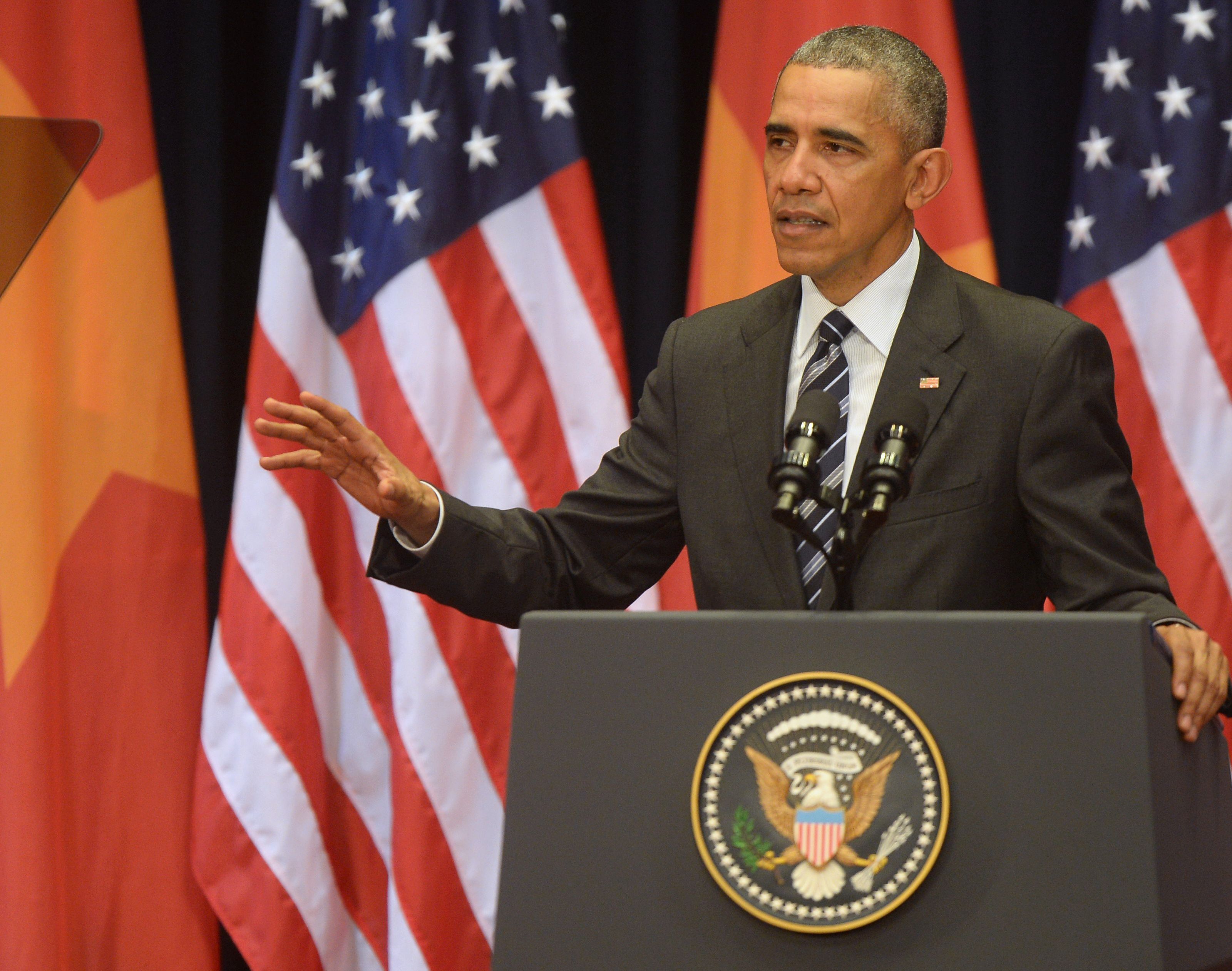 Obama hielt eine Rede in Hanoi. Obama hielt eine Rede in Hanoi.
