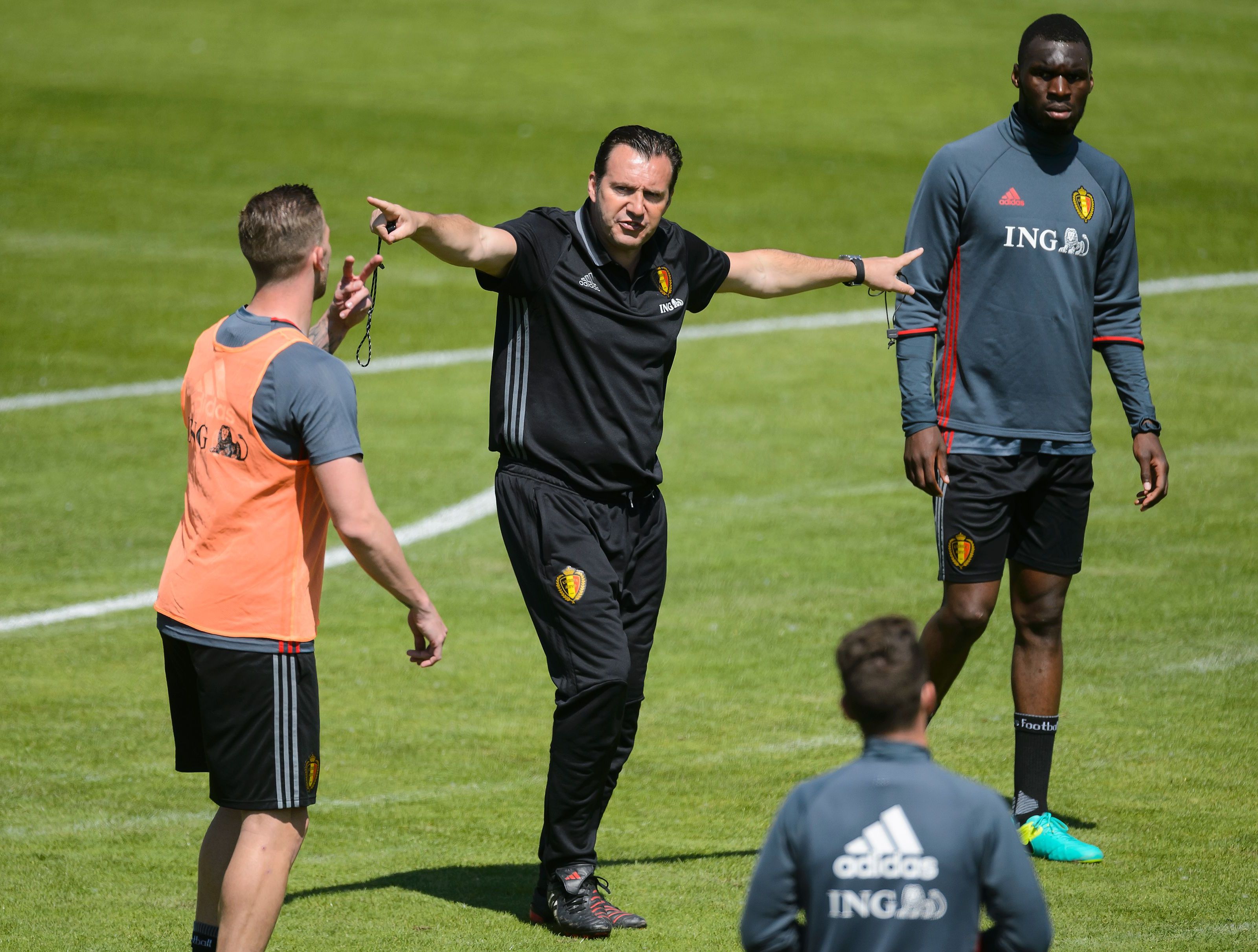 Marc Wilmots, Belgiens teamchef, sieht sein Team in der Außenseiterrolle. Marc Wilmots, Belgiens teamchef, sieht sein Team in der Außenseiterrolle.