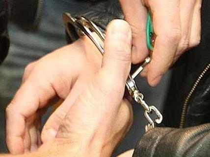 Drei mutmaßliche Handy-Diebe wurden festgenommen