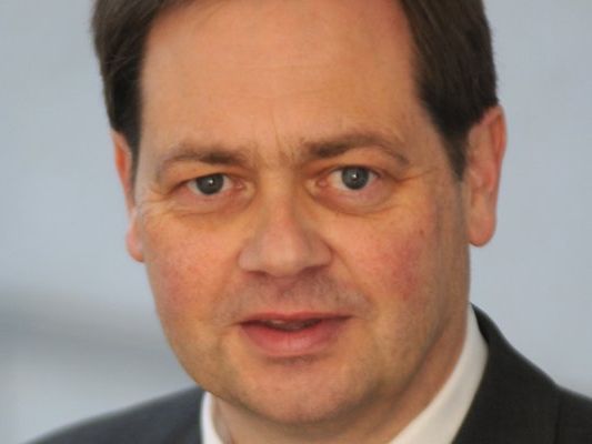 Landesamtsdirektor Günther Eberle verspricht große Anstrengungen bei der Korruptionsvermeidung in der Landesverwaltung. Landesamtsdirektor Günther Eberle verspricht große Anstrengungen bei der Korruptionsvermeidung in der Landesverwaltung.