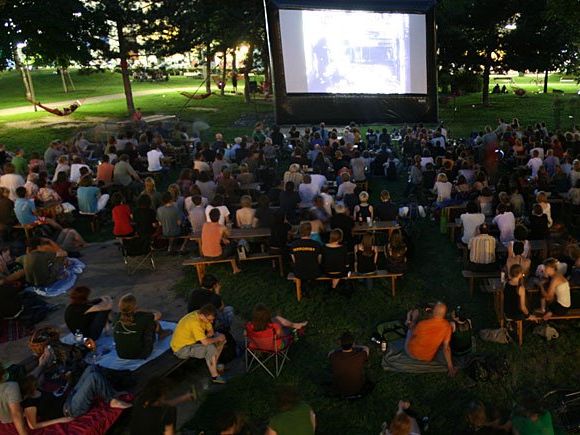Science Fiction-Filme im Park bieten die Margaretner Filmnächte auch heuer Science Fiction-Filme im Park bieten die Margaretner Filmnächte auch heuer
