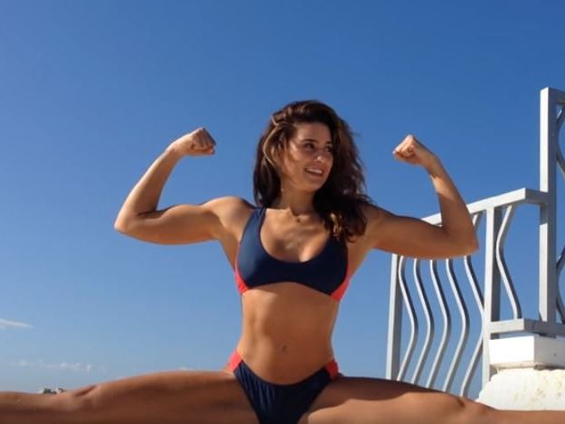 Die schöne Tochter von JCVD: Bianca van Varenberg. Die schöne Tochter von JCVD: Bianca van Varenberg.