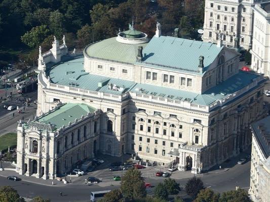 Ein Rechnungshofbericht kritisiert die ehemalige Führung des Burgtheaters