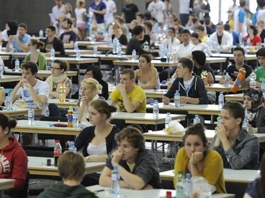 Studienbeihilfen-Bezieher über 27 erhalten Zuschlag Studienbeihilfen-Bezieher über 27 erhalten Zuschlag