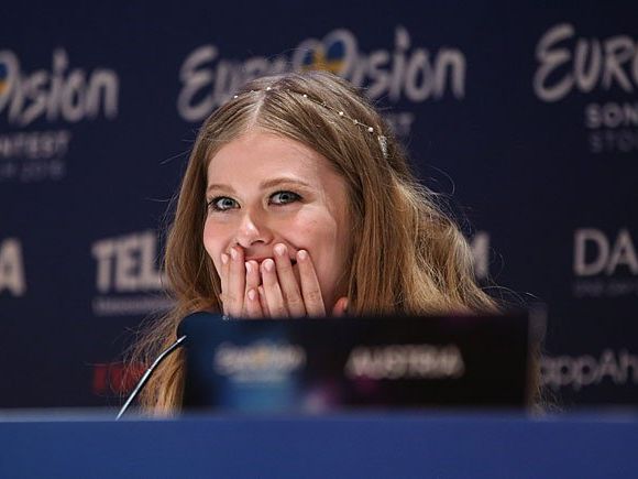 Zoe kratzt laut Buchmachern schon an den Top Ten Zoe kratzt laut Buchmachern schon an den Top Ten
