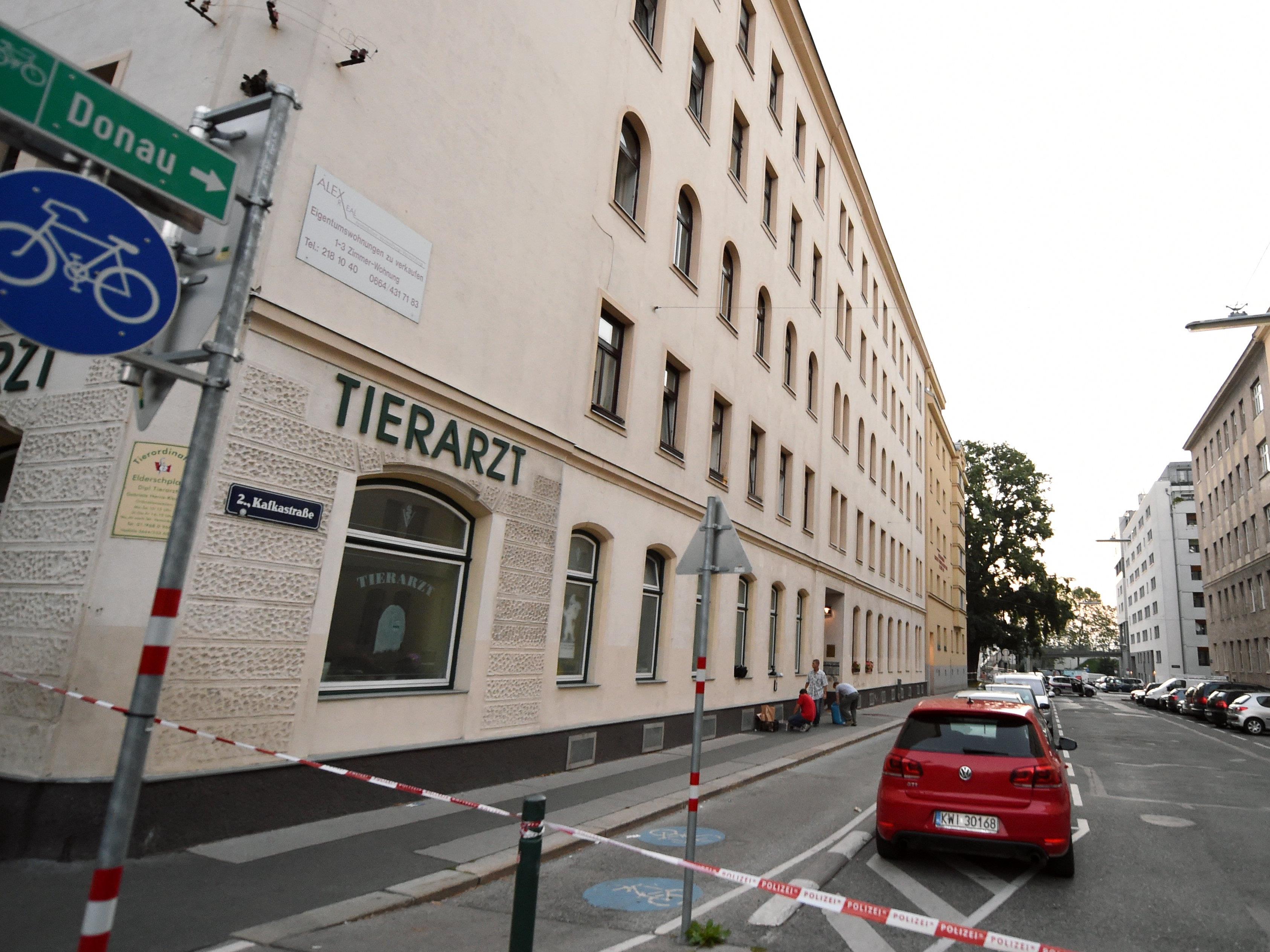 50-Jähriger in Wien-Leopoldstadt auf offener Straße erschossen.