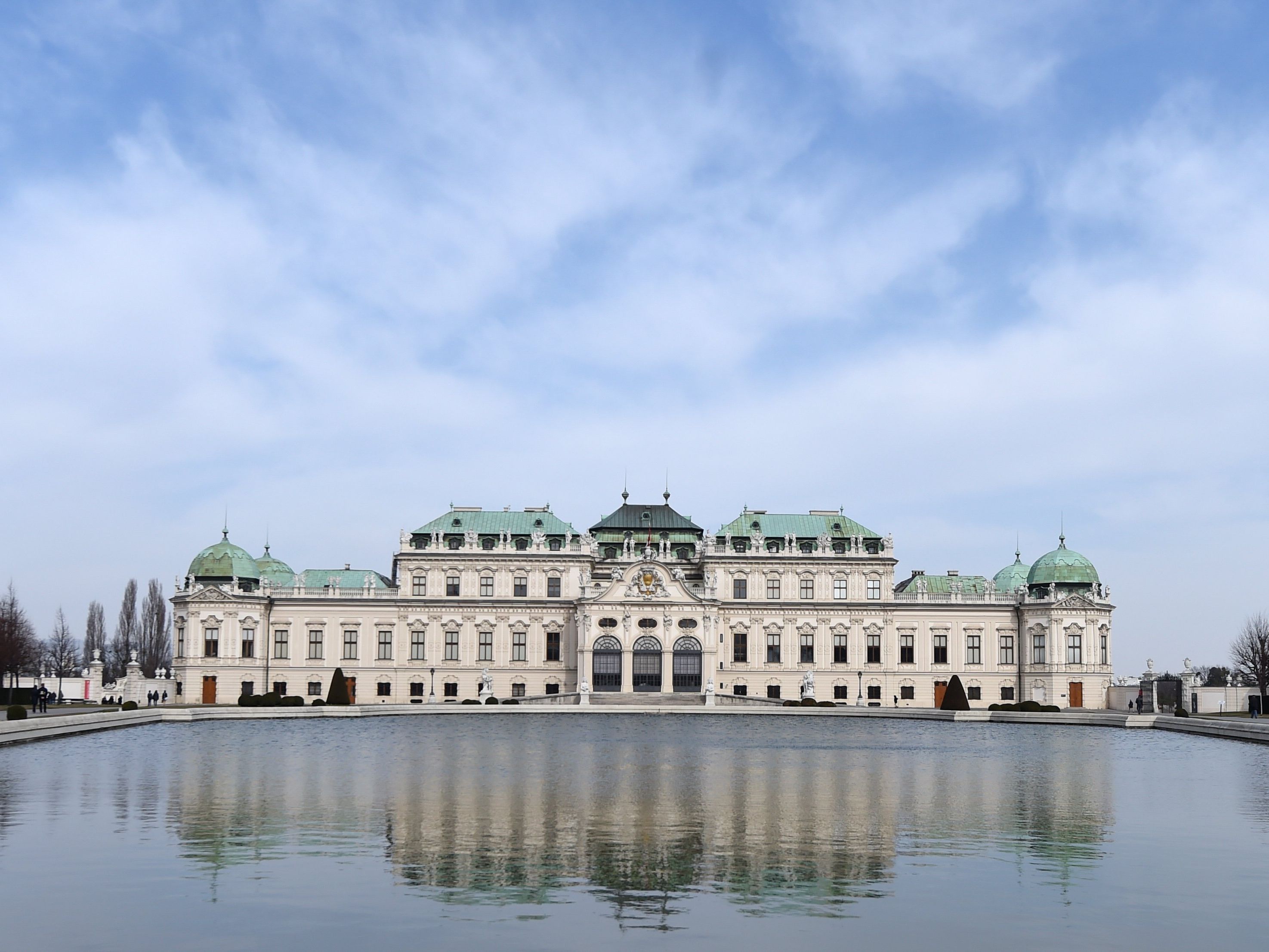 Der Bestellungsprozess wird ausgesetzt. Der Bestellungsprozess wird ausgesetzt.