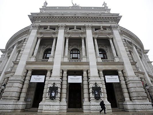 Urteil: Neun Monate bedingt für Griffe in Betriebsrat- und Sozialfonds des Burgtheaters Urteil: Neun Monate bedingt für Griffe in Betriebsrat- und Sozialfonds des Burgtheaters
