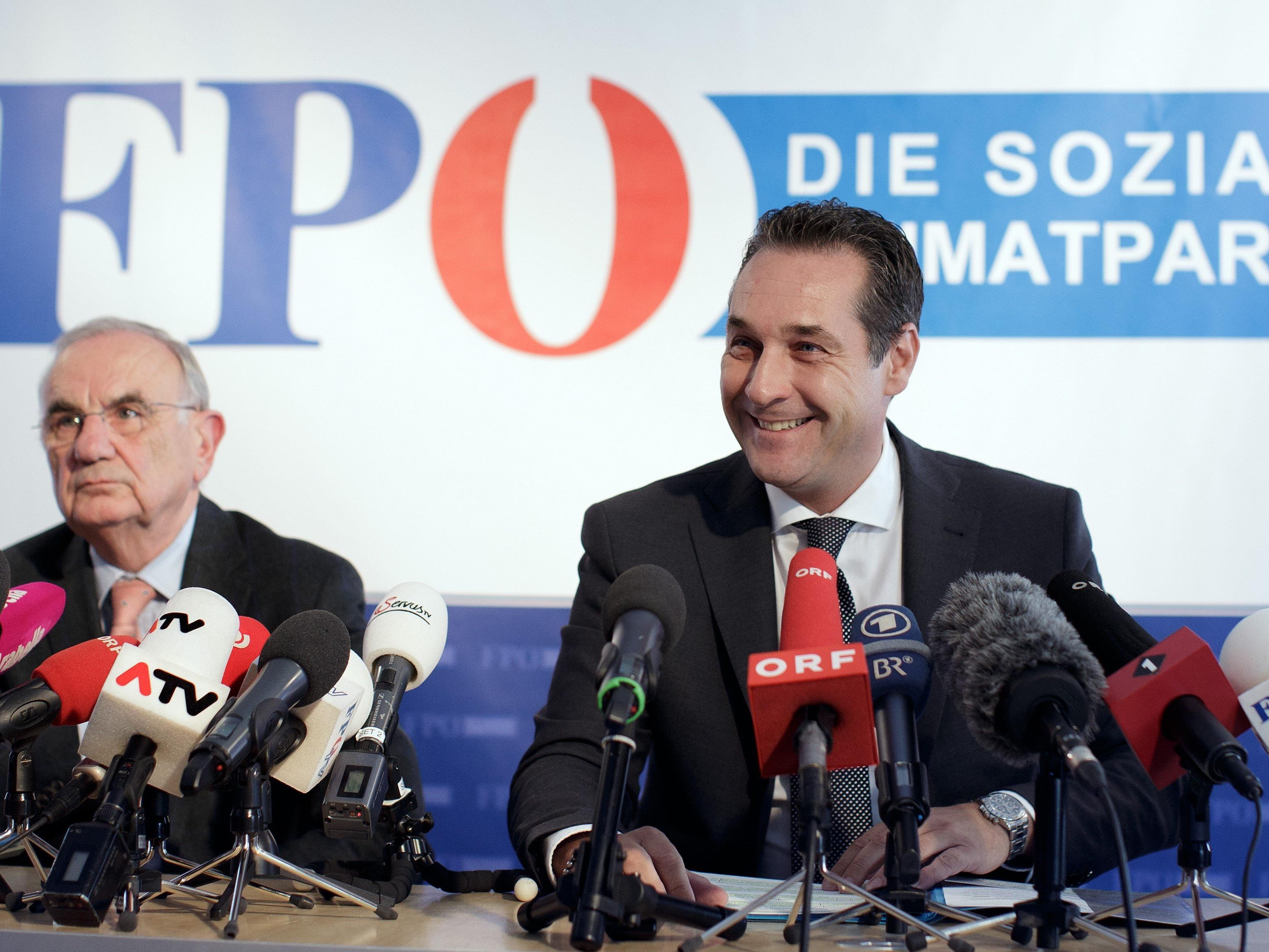 Die FPÖ ficht die Wahl an.