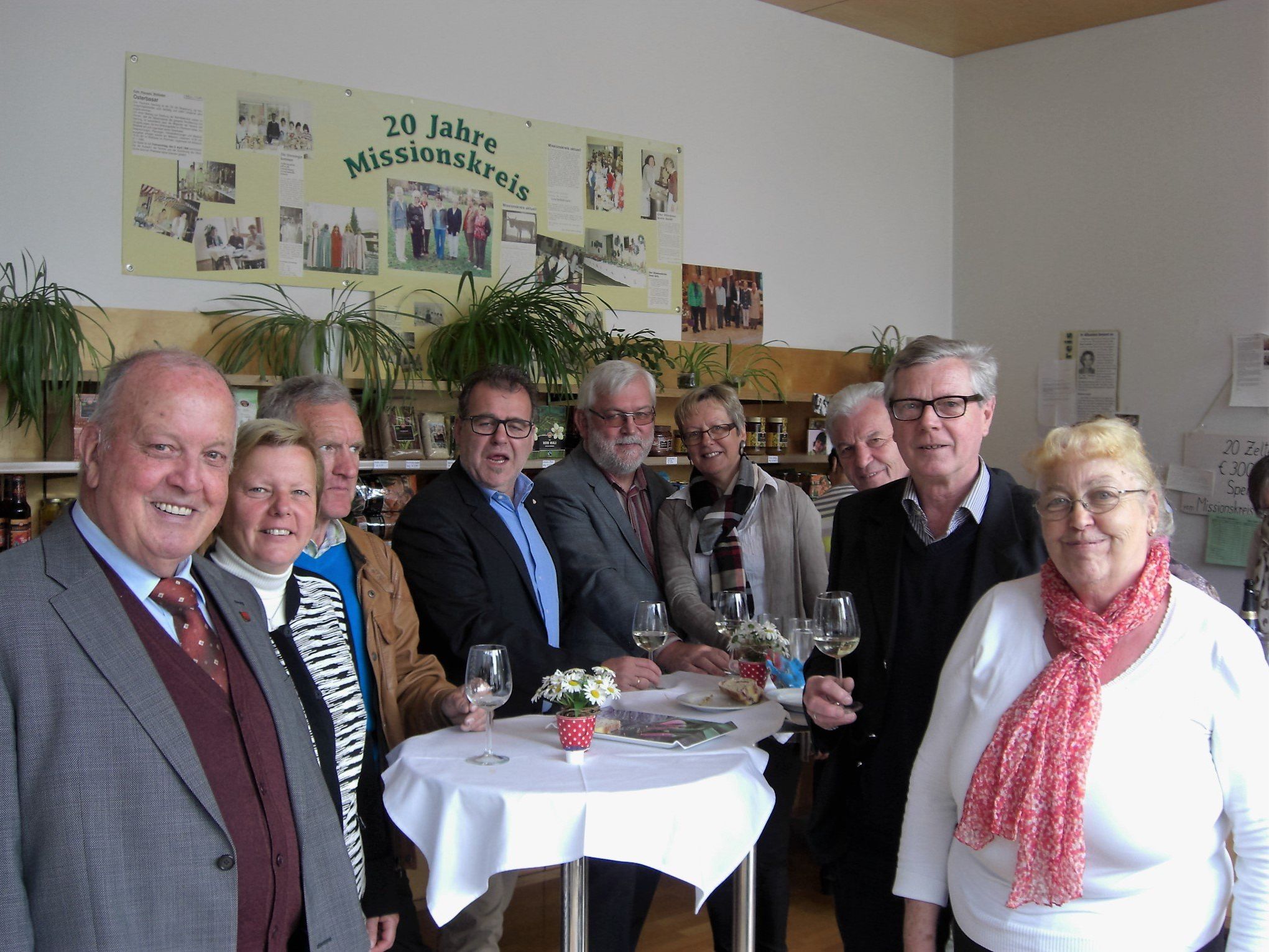 Gemütliche Stimmung im Sonntagscafé Gemütliche Stimmung im Sonntagscafé