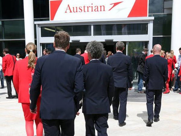 Gewerkschaftskritik an der AUA. Gewerkschaftskritik an der AUA.