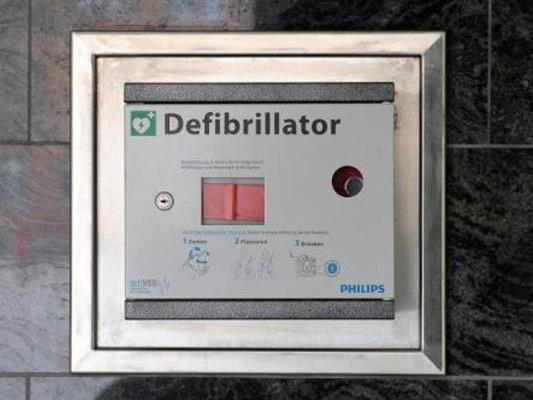 Mehr Defibrillatoren für Wien: Leben retten.